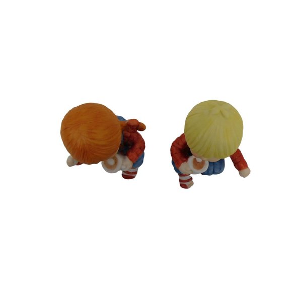 Vintage Enesco1987 EIC Figurine Boy And Girl Drinking Cocoa 2.5" - Picture 6 of 7